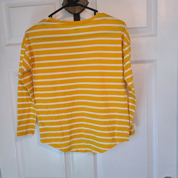 (396) Old Navy Woman's Original Long Sleeve T-Shirt, Size: L Color: Yellow/White - Picture 13 of 13